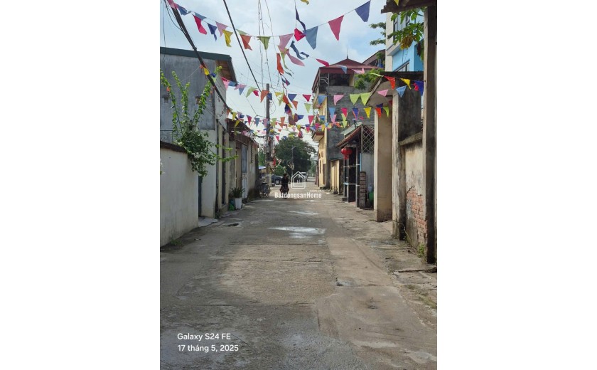 NHÀ ĐẸP, VỊ TRÍ ĐẸP, Ô TÔ ĐỖ CỬA, NGAY HỒ ĐIỀU HOÀ, GIAO THÔNG THUẬN TIỆN, NGẬP TRÀN TIỆN ÍCH, GIÁ QUANH 4 TỶ